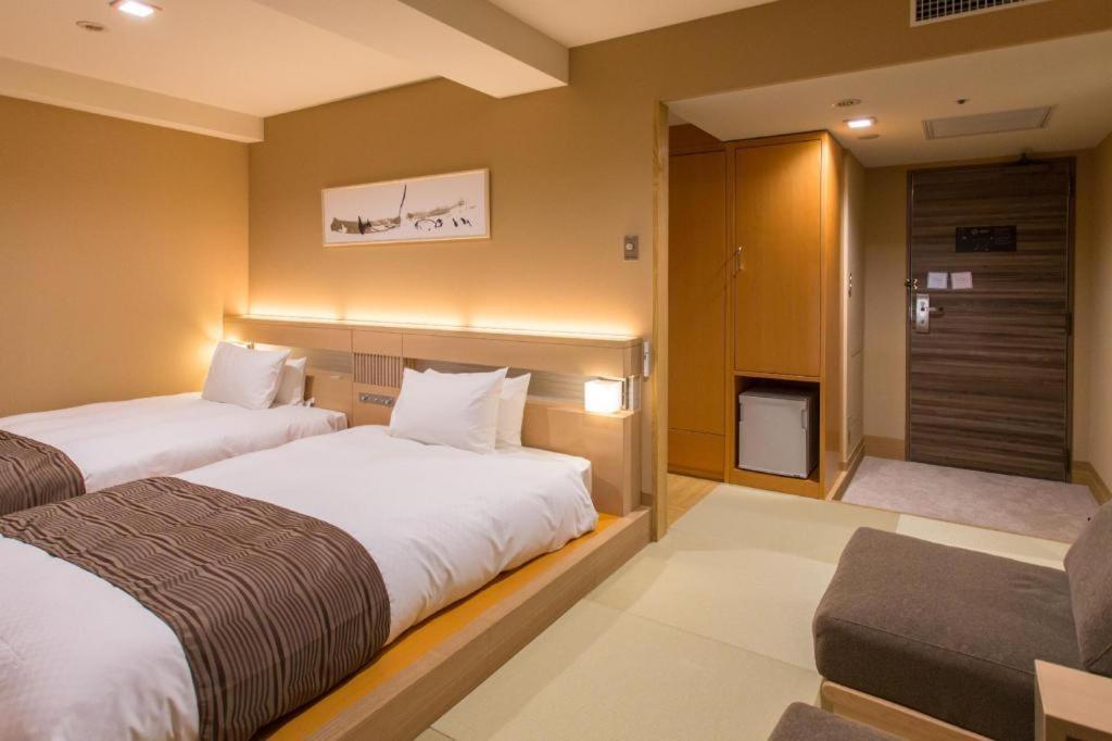 Spa Land Hotel Naito Fuefuki Buitenkant foto