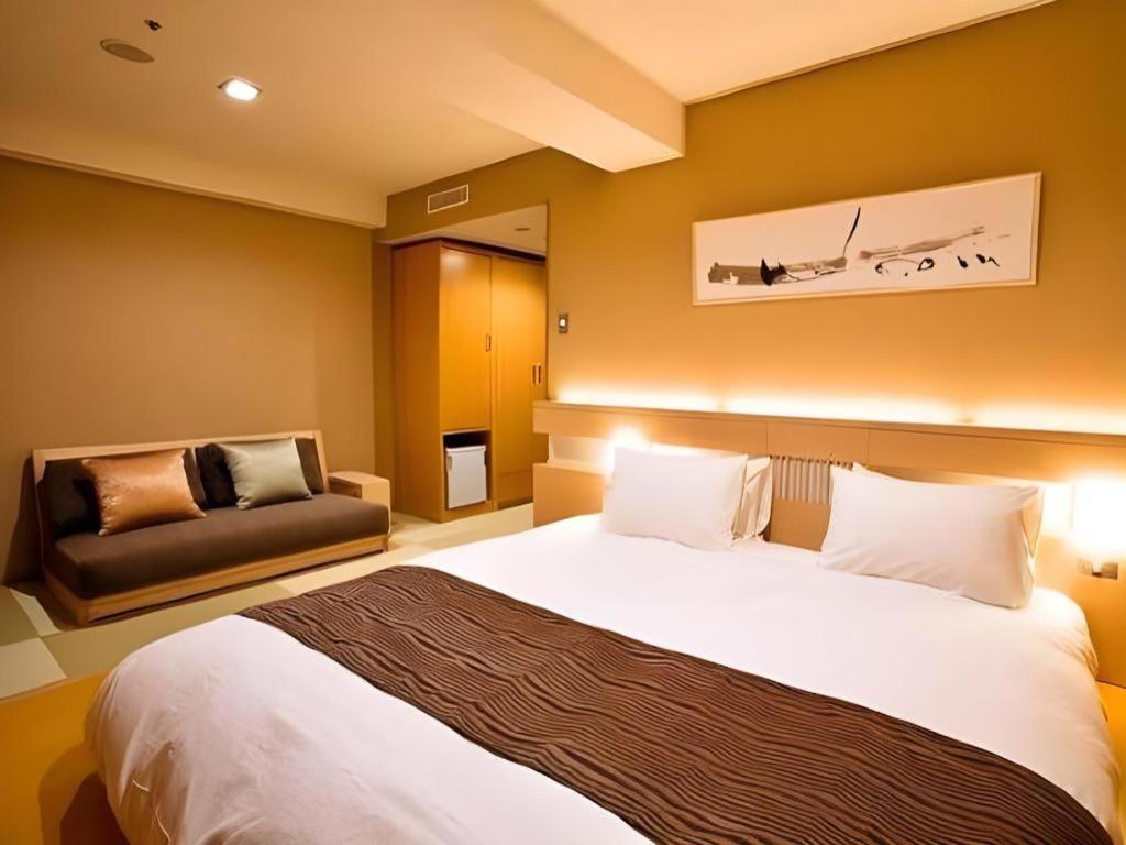 Spa Land Hotel Naito Fuefuki Buitenkant foto
